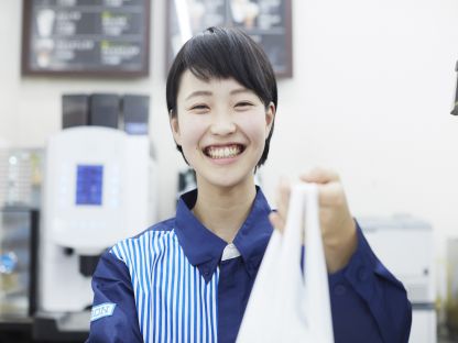 ローソン　那覇前島一丁目店